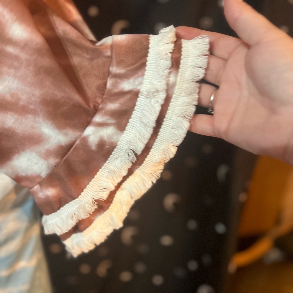 EUC boutique tie dye fringe plus size boho blouse - Picture 2 of 3
